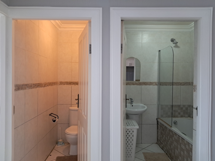 To Let 2 Bedroom Property for Rent in Jeffreys Bay Central Eastern Cape